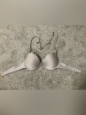 Victoria Secret Push Up Silver Bikini Top 34B Like New